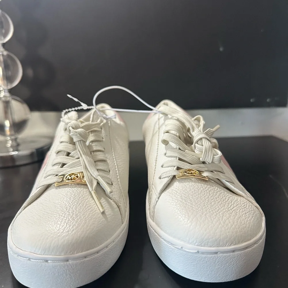 🆕Michael Kors  Faux Leather Sneakers